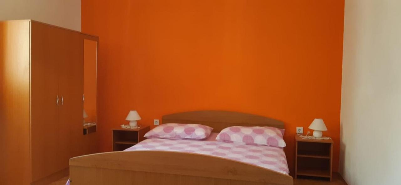 Apartmani Ante تروغير المظهر الخارجي الصورة