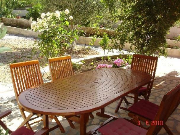 Apartmani Ante تروغير المظهر الخارجي الصورة