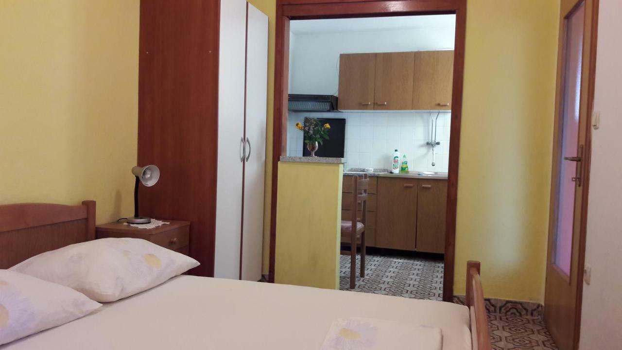 Apartmani Ante تروغير المظهر الخارجي الصورة