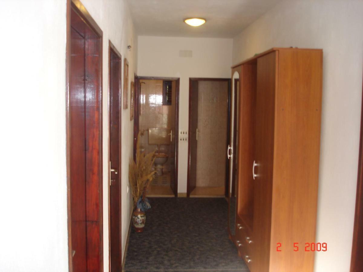 Apartmani Ante تروغير المظهر الخارجي الصورة